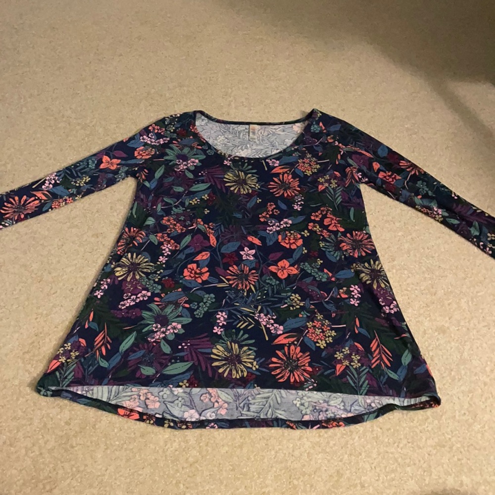 LuLaRoe Medium Lynnae